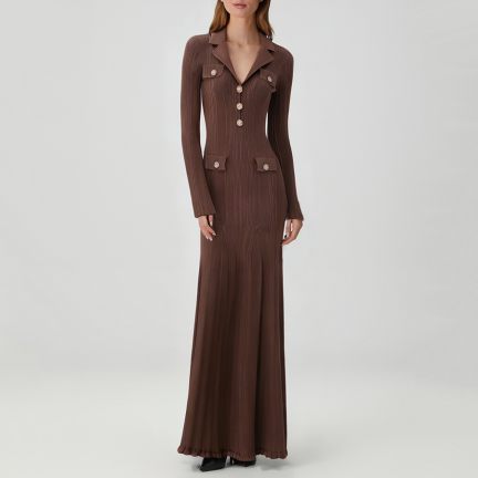 High-quality metal buckle knit dress