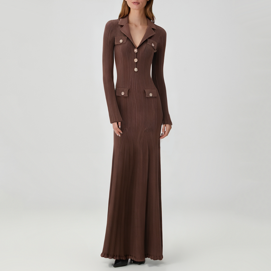 High-quality metal buckle knit dress