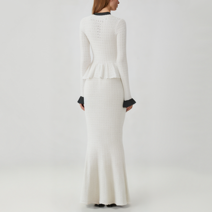 Classic color-blocked long-sleeved knit dress