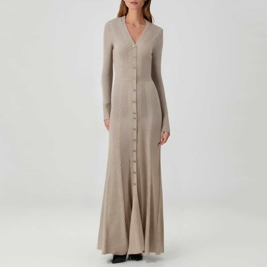 New V-neck single-breasted knit dress