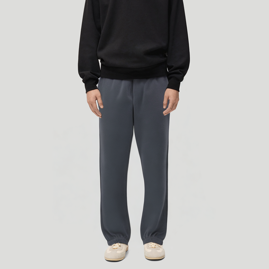 Thickened and comfortable men's fleece-lined trousers