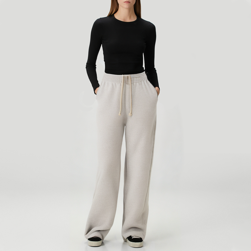 High-quality soft women's fleece-lined trousers