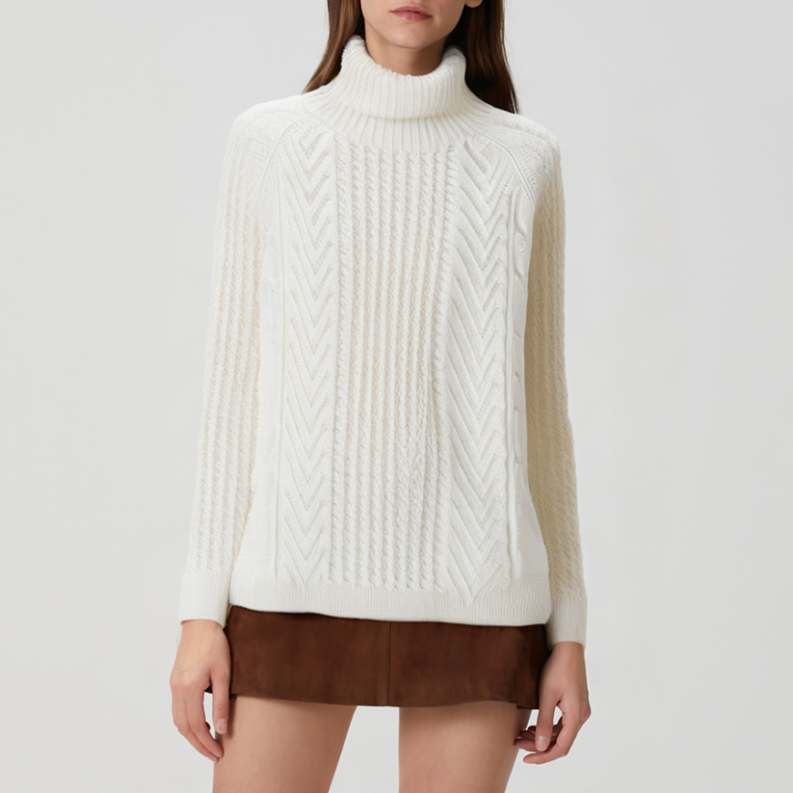Warm thick knitted women's turtleneck sweater