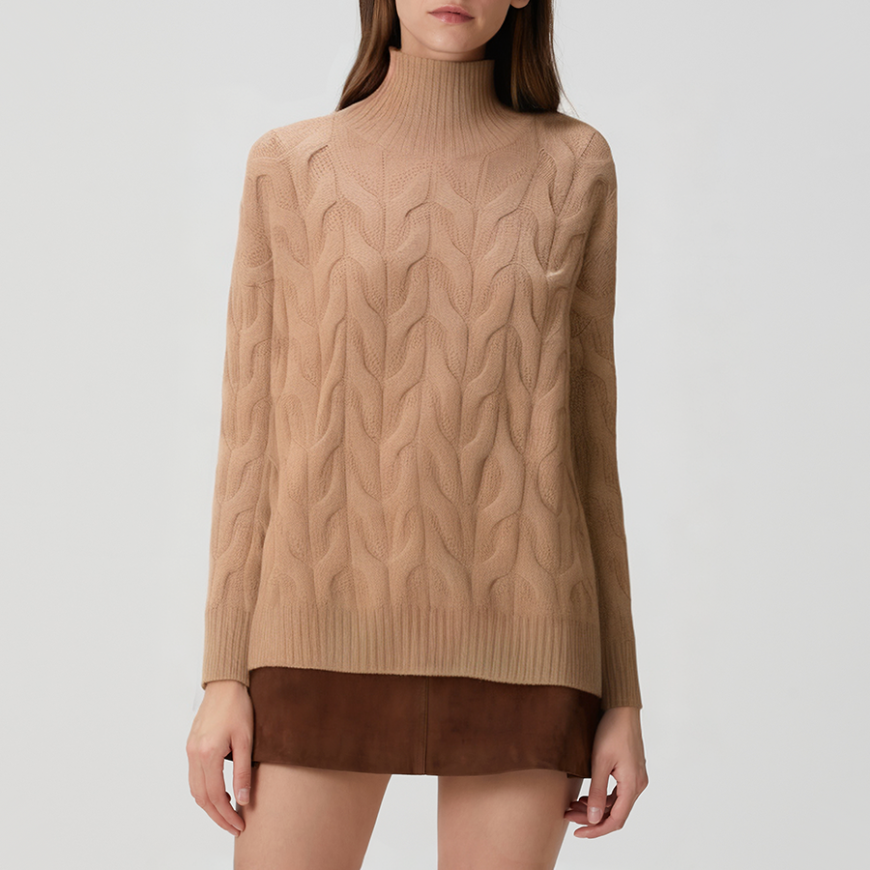 Stylish loose-fitting women's turtleneck sweater