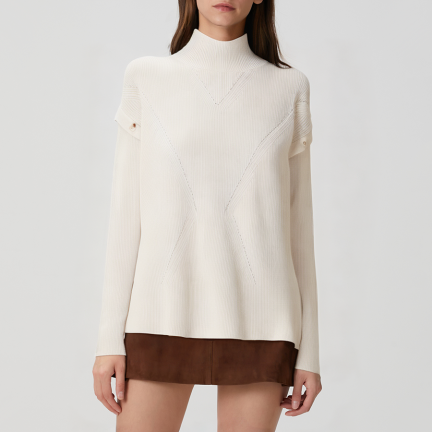 Soft and warm women's turtleneck sweater