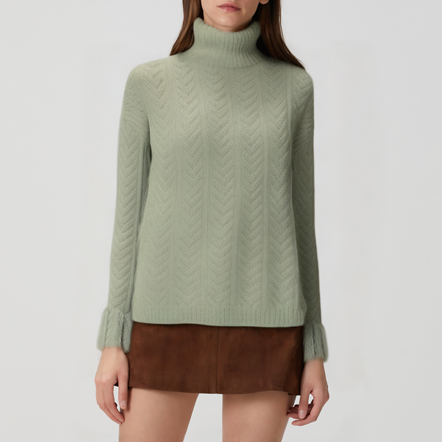 High-quality knitted women's turtleneck sweater