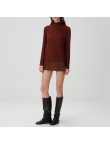 Elegant knitted turtleneck sweater for women